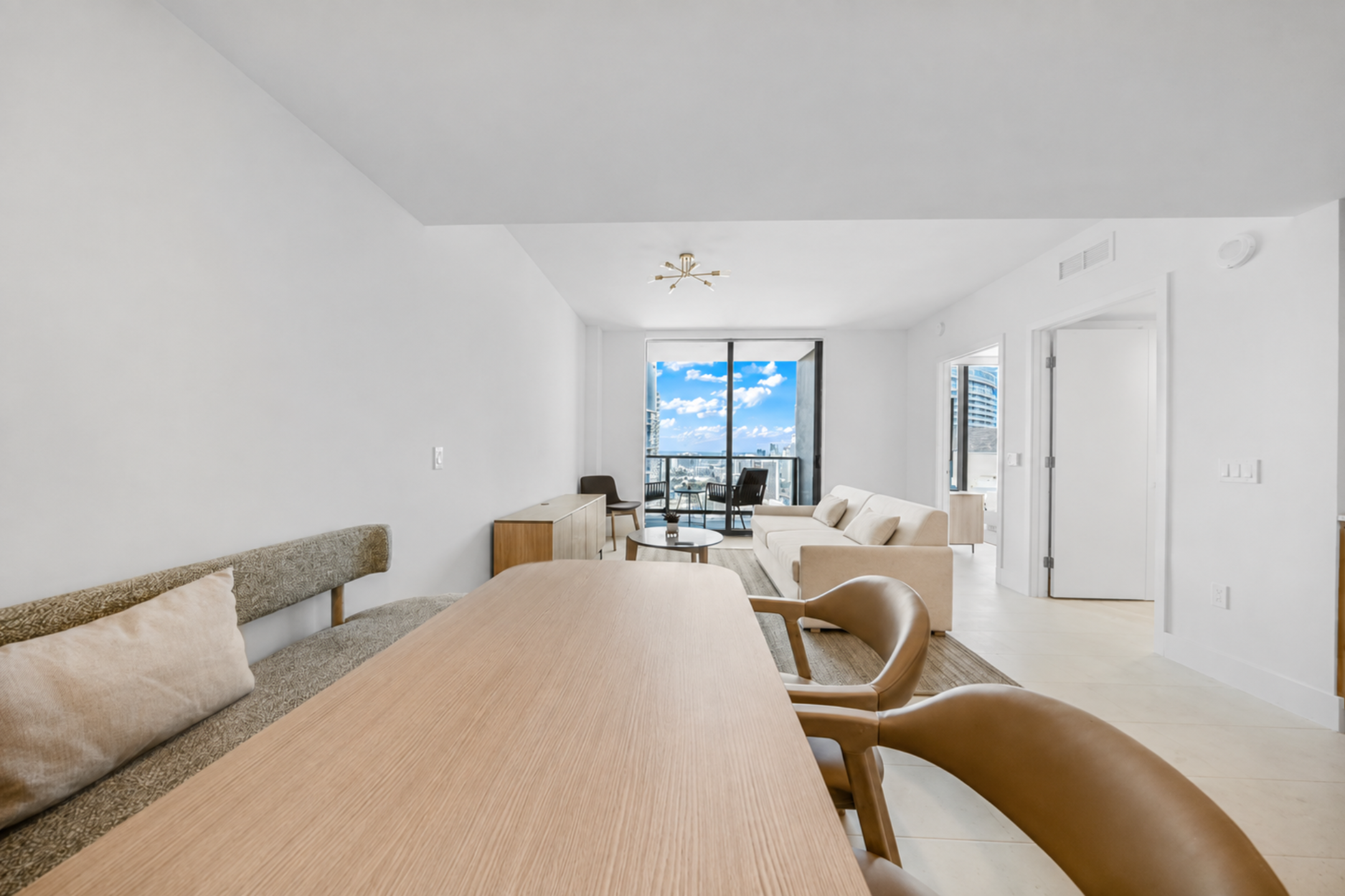 2 Dining Area